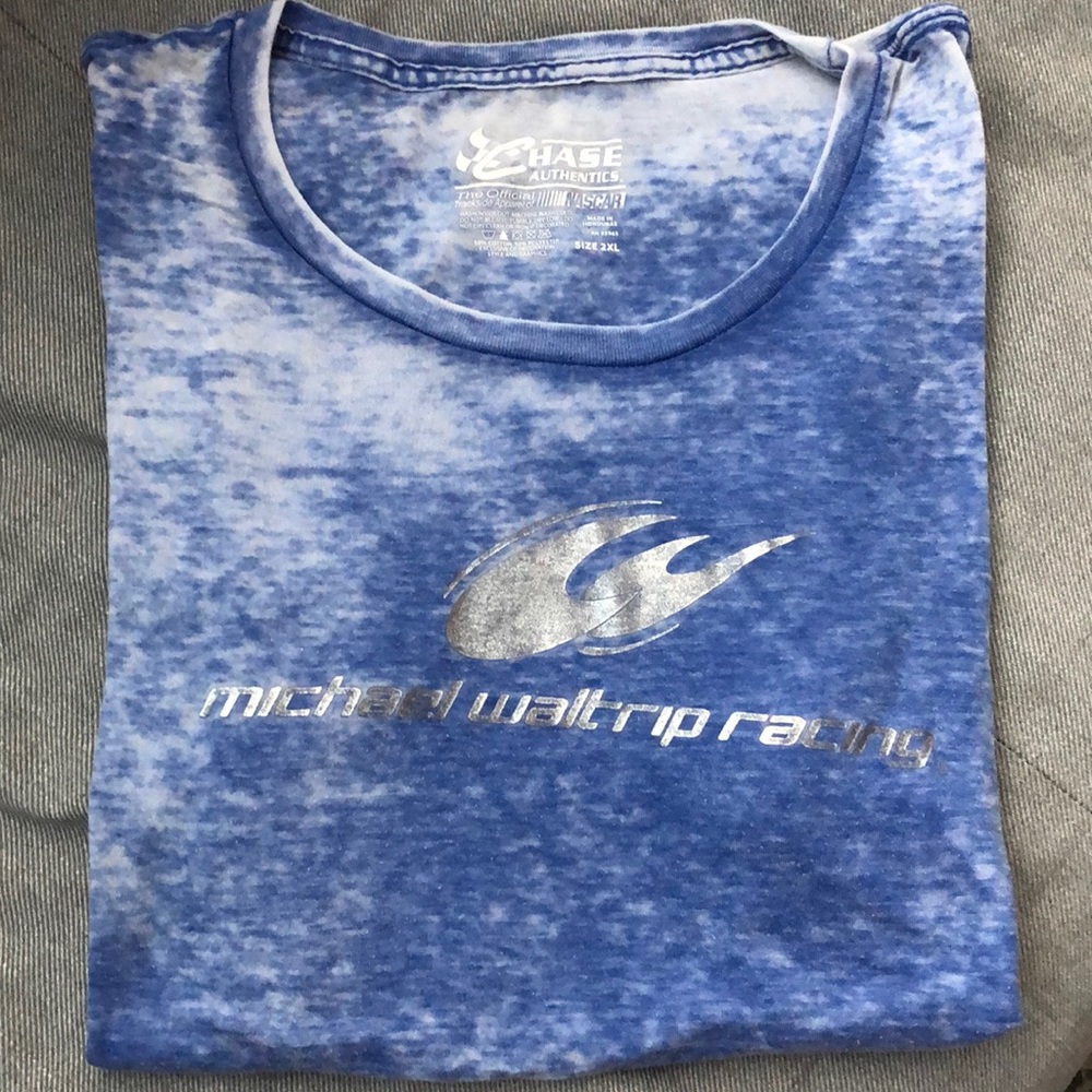 Men’s Top CHASE AUTHENTICS